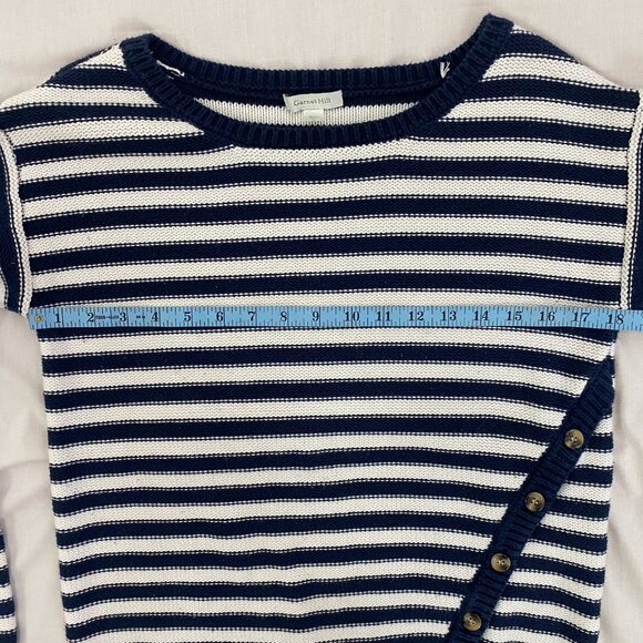 Garnet Hill Striped Sweater w/Button Decoration Size Small Nautical Navy White - Picture 8 of 12